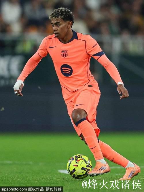 皇马19岁左后卫巴尔德佩尼亚斯或迎本周欧战首秀 皇马19岁左后卫巴尔德佩尼亚斯或迎本周欧战首秀